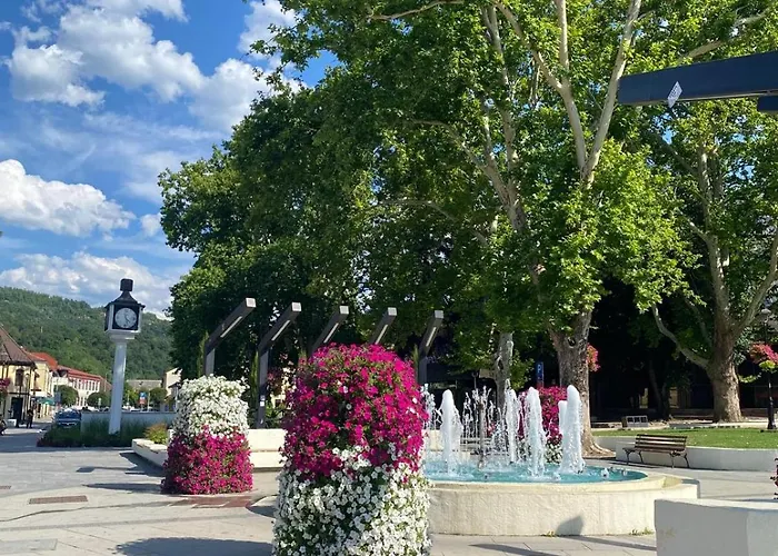 Baja's Garden * 巴伊纳巴什塔